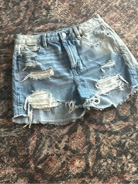 American Eagle Outfitters Light Blue Distressed Denim Cutoff  mom Shorts